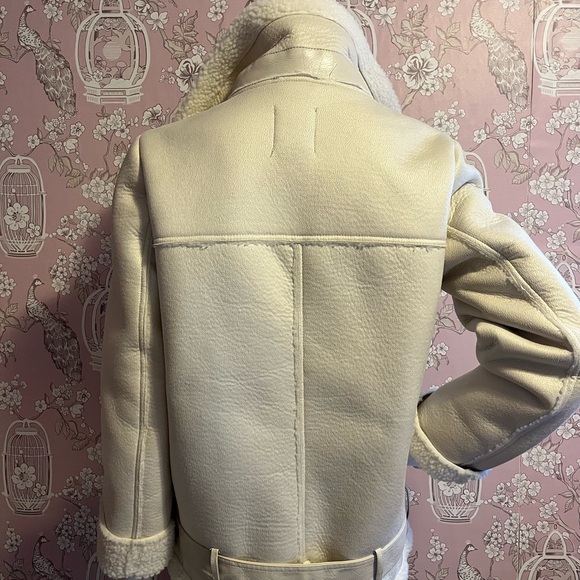 NWOT Zara winter white fur lined biker jacket. - Picture 5 of 11